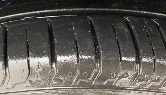 2016 Hyundai i20 Active 1.2 S, Petrol, Manual, 49,644 km, Left Front Tyre Tread