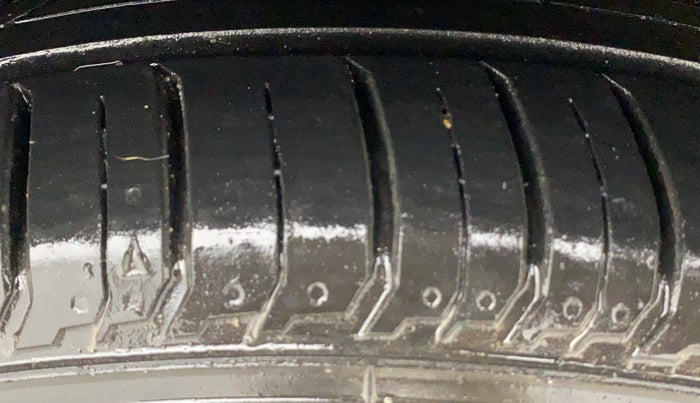 2016 Hyundai i20 Active 1.2 S, Petrol, Manual, 49,644 km, Right Rear Tyre Tread