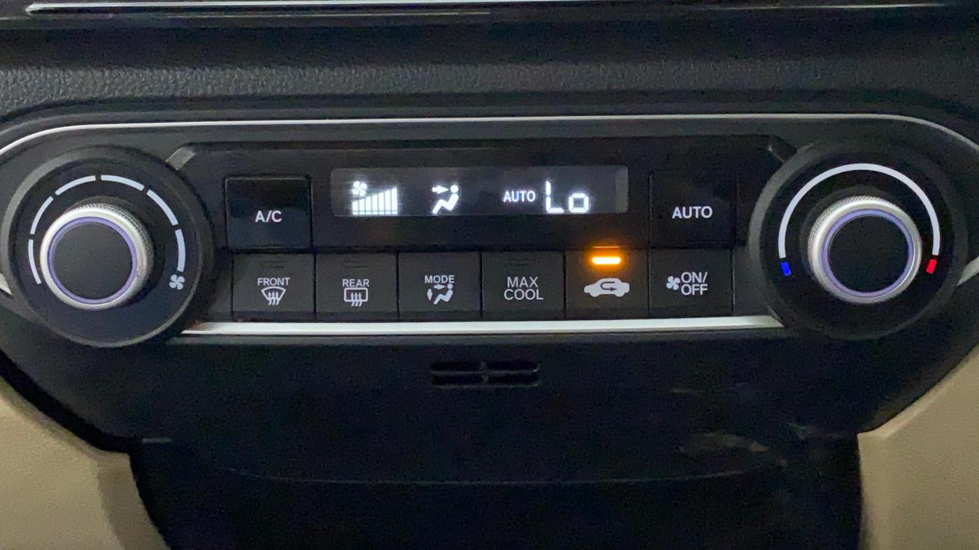 2018 Honda Amaze 1.2 V CVT I VTEC, Petrol, Automatic, 67,493 km, Automatic Climate Control