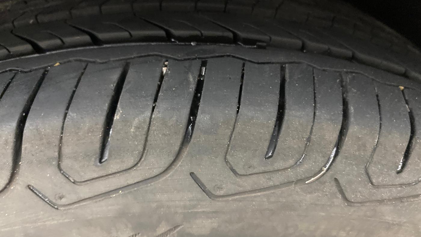 2017 Ford Ecosport AMBIENTE 1.5L DIESEL, Diesel, Manual, 55,593 km, Left Rear Tyre Tread