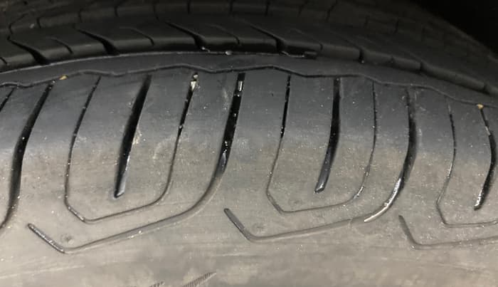 2017 Ford Ecosport AMBIENTE 1.5L DIESEL, Diesel, Manual, 56,132 km, Left Rear Tyre Tread