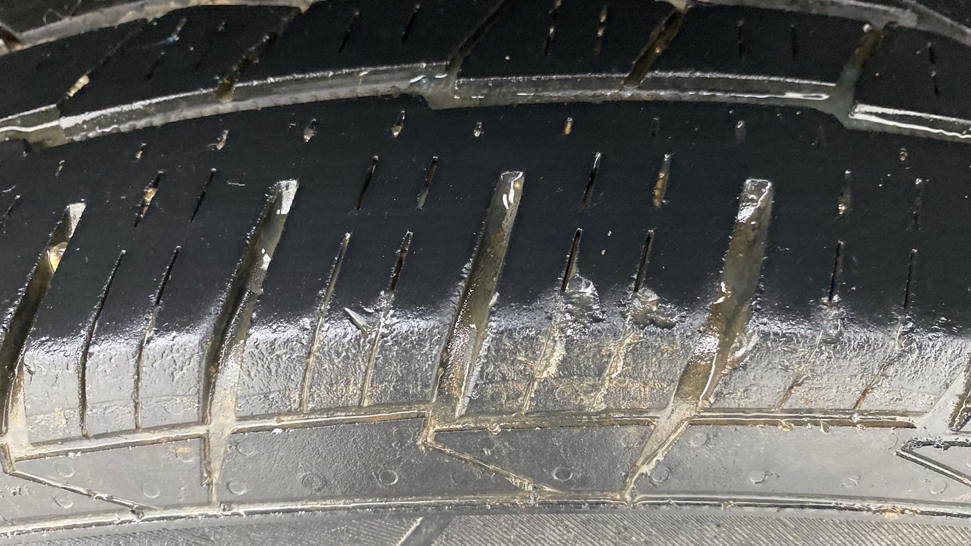 2016 Renault Duster 85 PS RXL DIESEL, Diesel, Manual, 87,620 km, Left Rear Tyre Tread