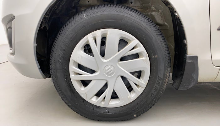 2017 Maruti Swift VXI OPT, Petrol, Manual, 32,191 km, Left Front Wheel