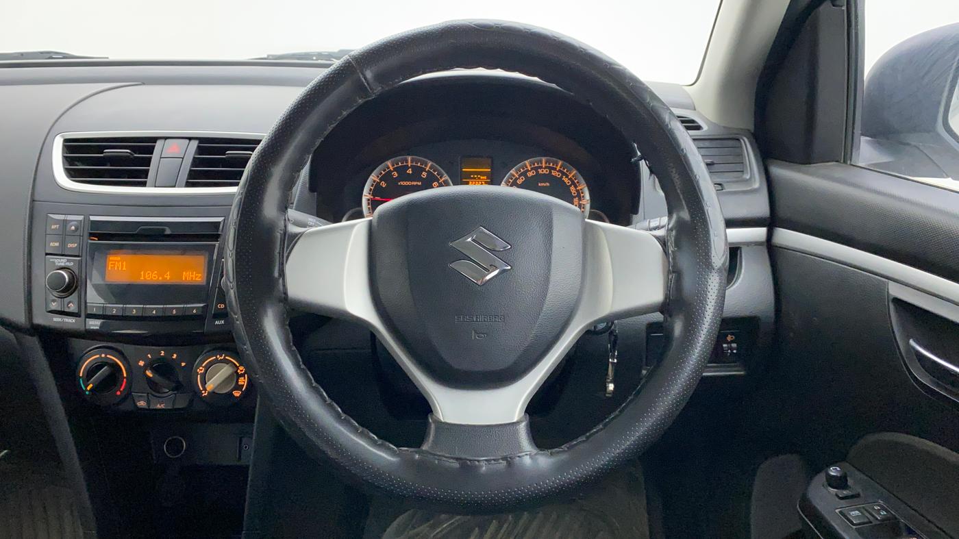 2017 Maruti Swift VXI OPT, Petrol, Manual, 32,191 km, Steering Wheel Close Up