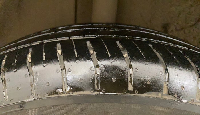 2023 Tata PUNCH ACCOMPLISHED MT, Petrol, Manual, 26,198 km, Right Rear Tyre Tread