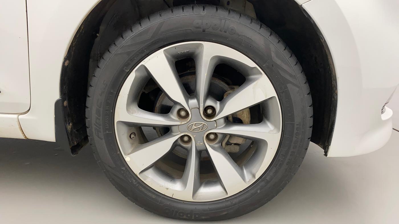 2018 Hyundai Elite i20 ASTA 1.4 CRDI (O), Diesel, Manual, 85,229 km, Right Front Wheel