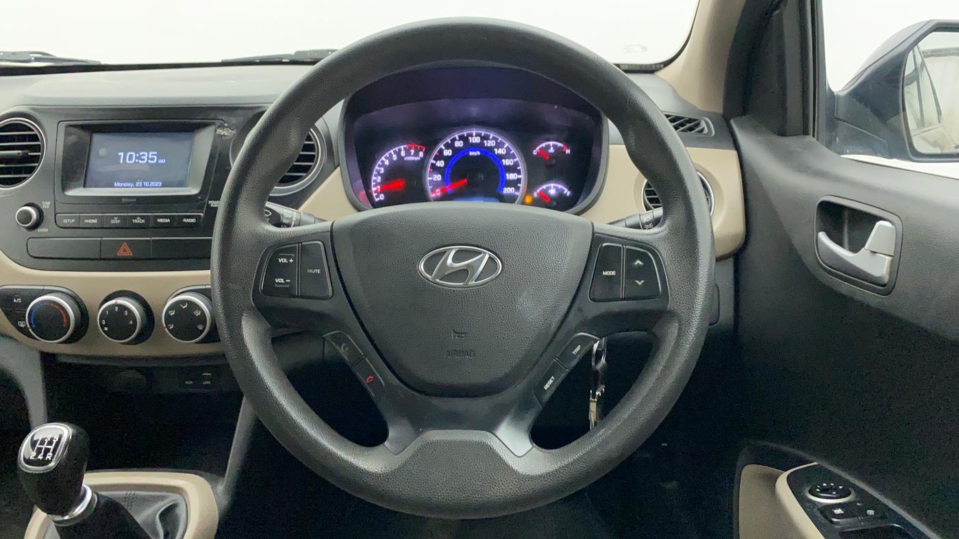 2017 Hyundai Grand i10 SPORTZ 1.2 KAPPA VTVT, Petrol, Manual, 78,209 km, Steering Wheel Close Up