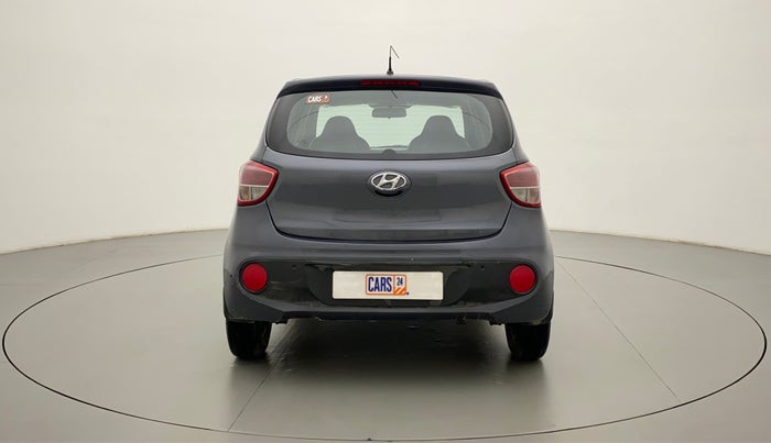 2017 Hyundai Grand i10 SPORTZ 1.2 KAPPA VTVT, Petrol, Manual, 78,209 km, Back/Rear