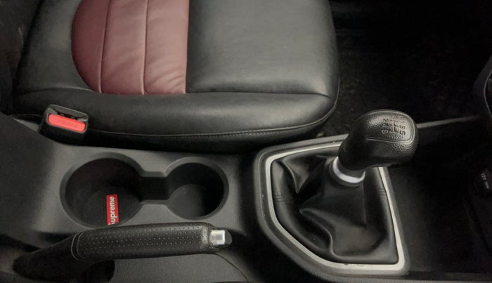 2016 Hyundai Creta SX PLUS 1.6 PETROL, Petrol, Manual, 28,624 km, Gear Lever