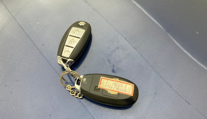 2017 Maruti Ciaz ALPHA 1.4 PETROL, Petrol, Manual, 67,189 km, Key Close Up