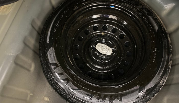 2017 Maruti Ciaz ALPHA 1.4 PETROL, Petrol, Manual, 67,189 km, Spare Tyre