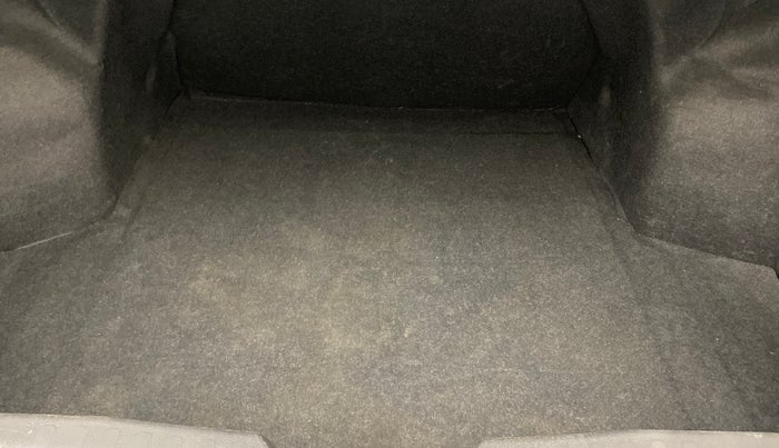 2017 Maruti Ciaz ALPHA 1.4 PETROL, Petrol, Manual, 67,189 km, Boot Inside