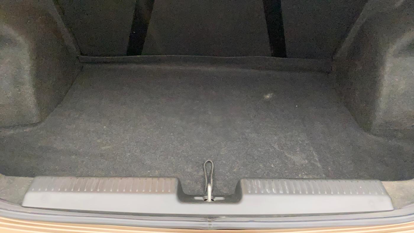 2018 Maruti Dzire ZXI PLUS AMT, Petrol, Automatic, 31,957 km, Boot Inside