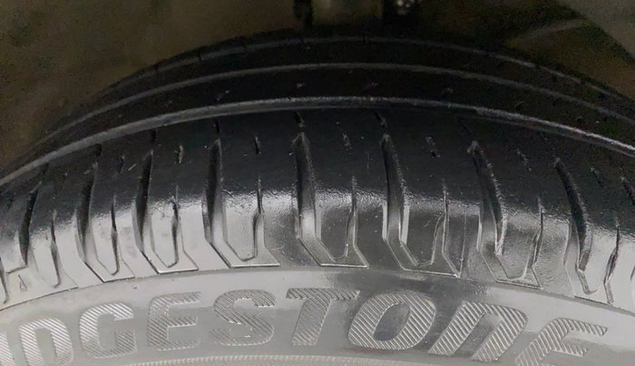 2018 Maruti Dzire ZXI PLUS AMT, Petrol, Automatic, 31,957 km, Right Front Tyre Tread