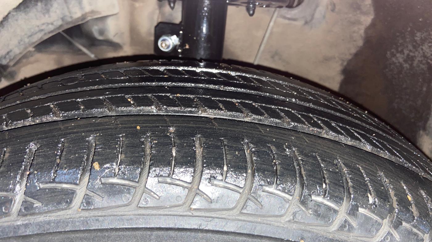 2018 Maruti Baleno SIGMA PETROL 1.2, Petrol, Manual, 88,889 km, Left Front Tyre Tread