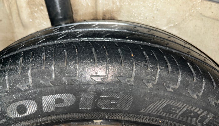 2021 Maruti IGNIS DELTA 1.2, Petrol, Manual, 51,406 km, Right Rear Tyre Tread