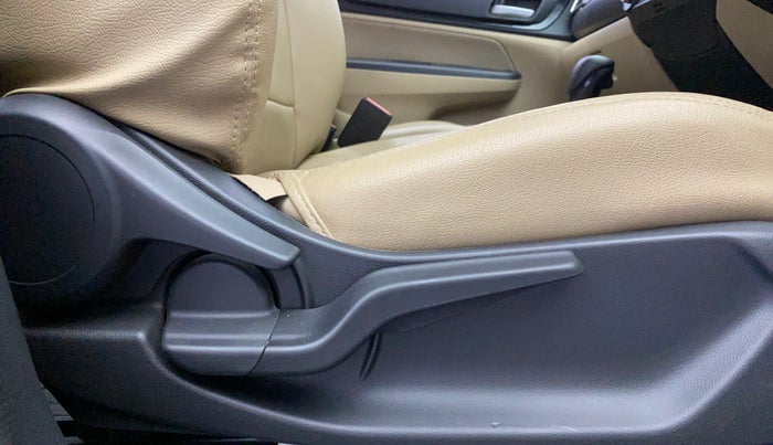 2019 Honda Amaze 1.2L I-VTEC V CVT, Petrol, Automatic, 12,415 km, Driver Side Adjustment Panel
