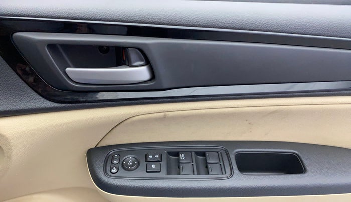 2019 Honda Amaze 1.2L I-VTEC V CVT, Petrol, Automatic, 12,415 km, Driver Side Door Panels Control