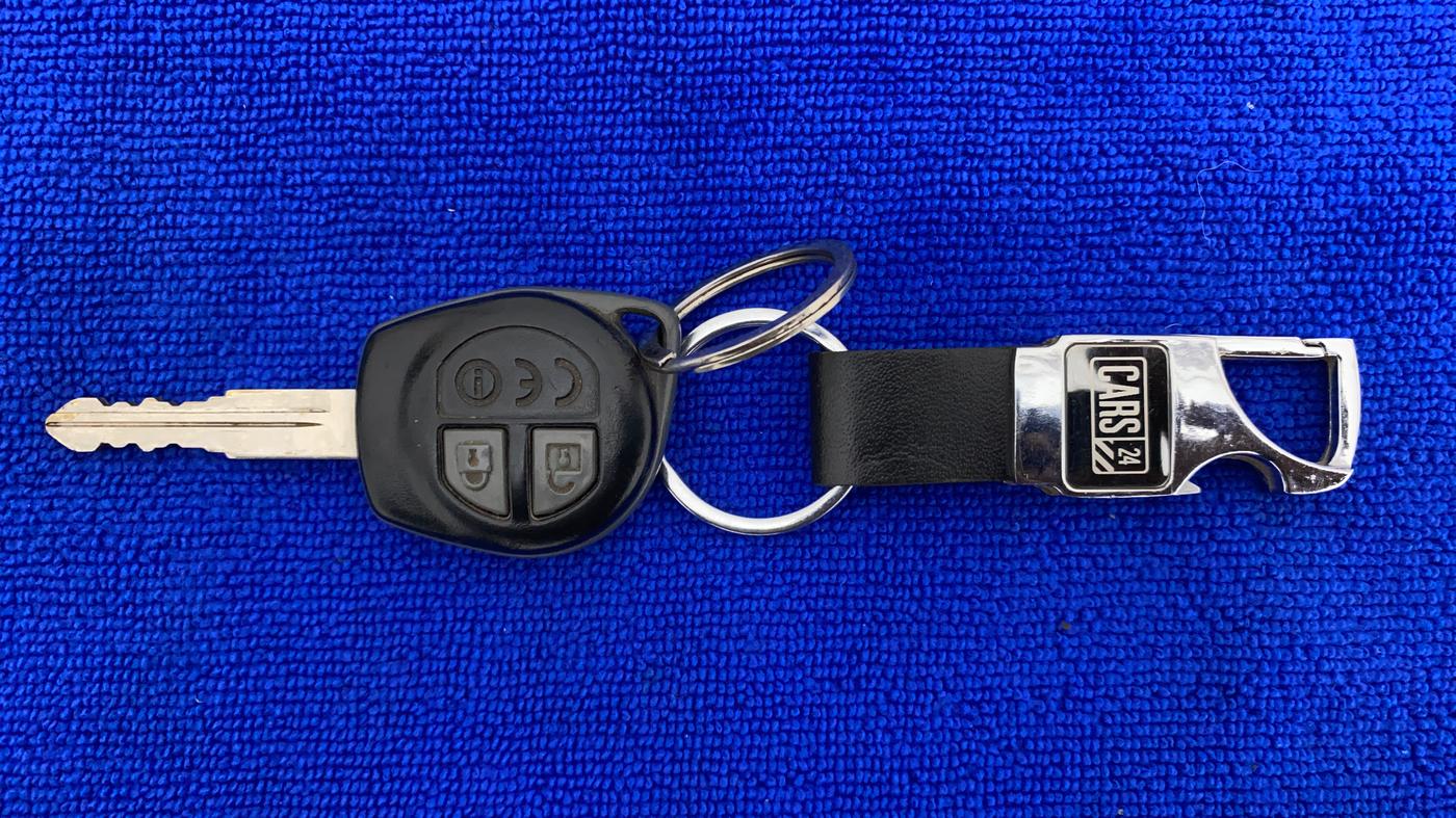 2016 Maruti Vitara Brezza VDI, Diesel, Manual, 58,646 km, Key Close Up