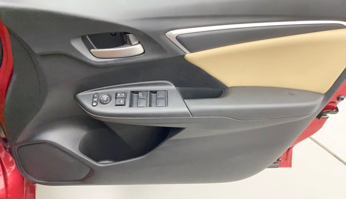 2019 Honda Jazz 1.2L I-VTEC VX CVT, Petrol, Automatic, 34,699 km, Driver Side Door Panels Control