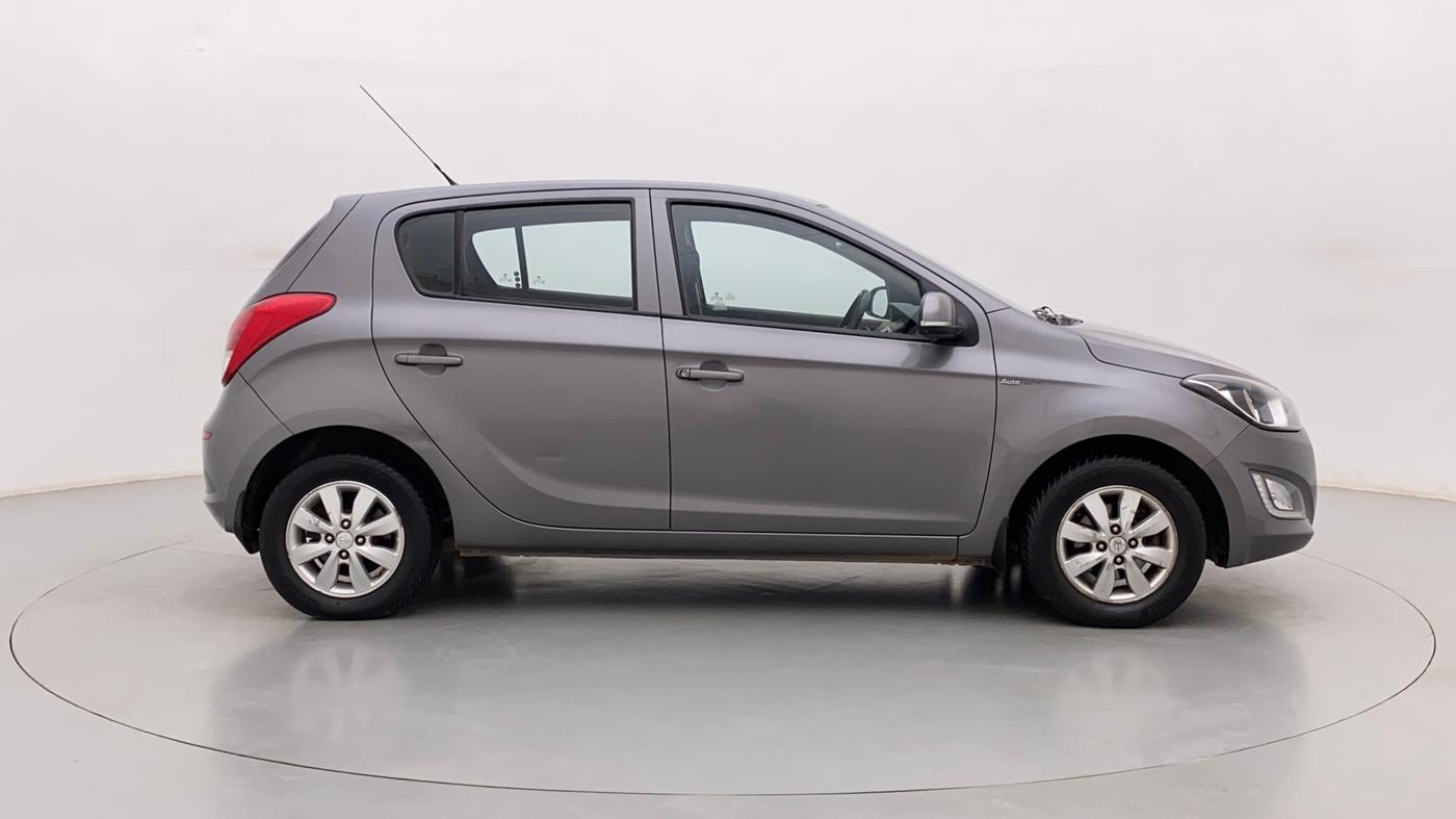 2013 Hyundai i20 SPORTZ 1.4 AT, Petrol, Automatic, 49,170 km, Right Side View