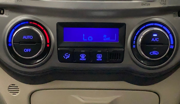 2013 Hyundai i20 SPORTZ 1.4 AT, Petrol, Automatic, 49,170 km, Automatic Climate Control