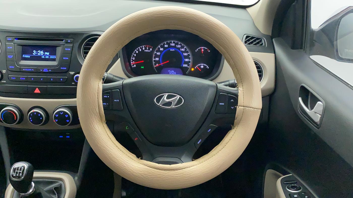 2015 Hyundai Grand i10 SPORTZ 1.2 KAPPA VTVT, Petrol, Manual, 55,161 km, Steering Wheel Close Up