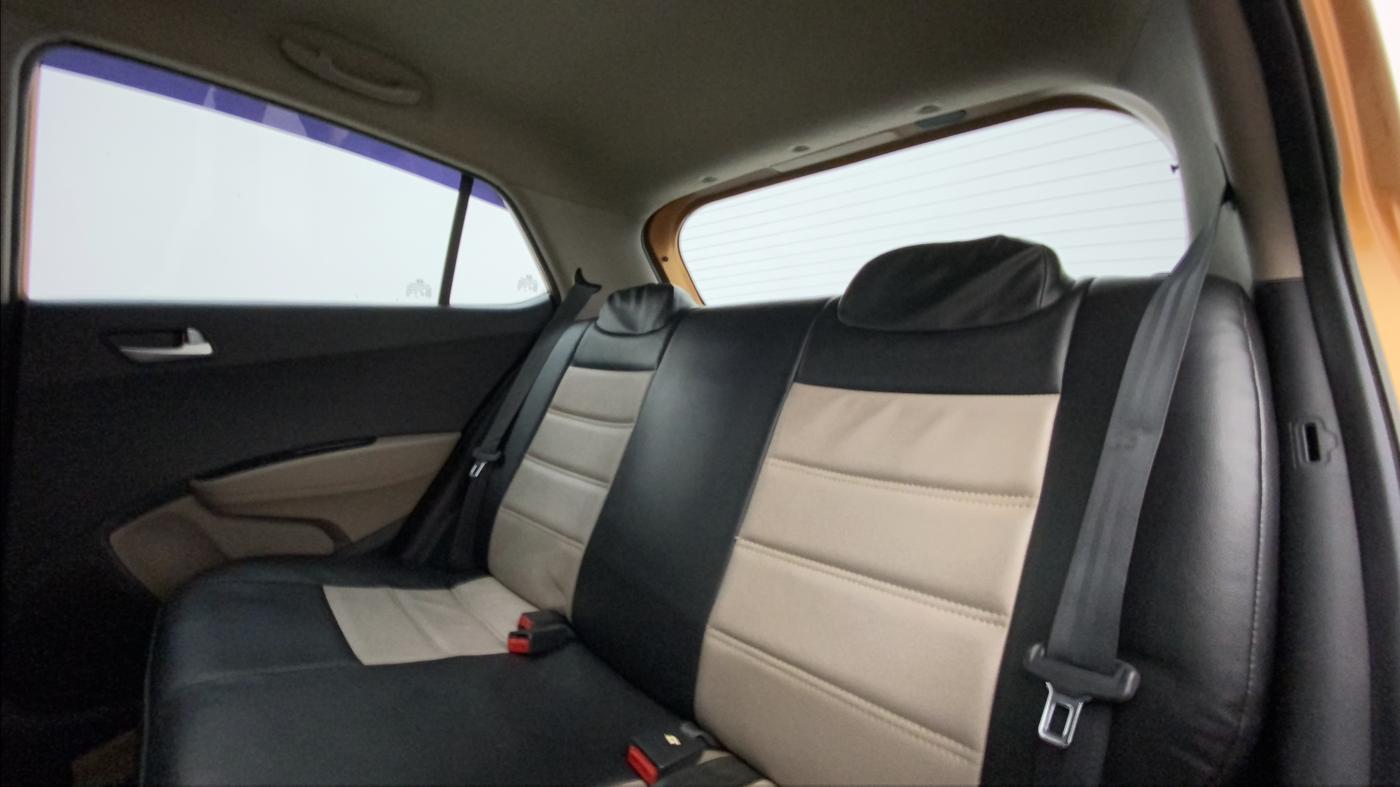 2015 Hyundai Grand i10 SPORTZ 1.2 KAPPA VTVT, Petrol, Manual, 55,161 km, Right Side Rear Door Cabin