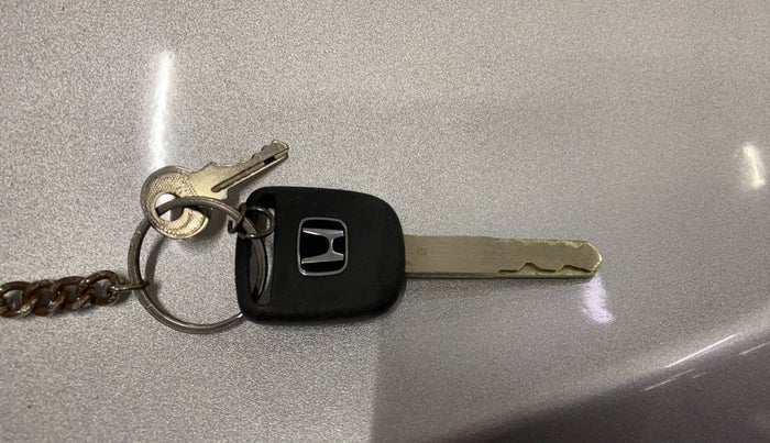 2015 Honda Jazz 1.2L I-VTEC SV, Petrol, Manual, 84,349 km, Key Close Up