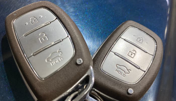 2022 Hyundai GRAND I10 NIOS ASTA AMT 1.2 KAPPA VTVT, Petrol, Automatic, 55,965 km, Key Close Up