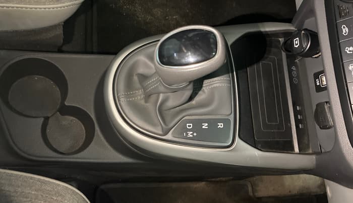 2022 Hyundai GRAND I10 NIOS ASTA AMT 1.2 KAPPA VTVT, Petrol, Automatic, 55,965 km, Gear Lever