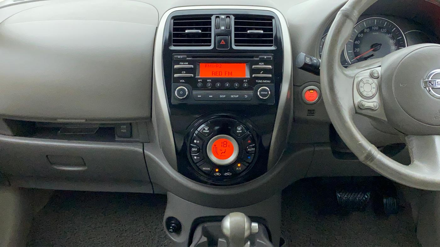 2013 Nissan Micra XV CVT, Petrol, Automatic, 69,674 km, Air Conditioner