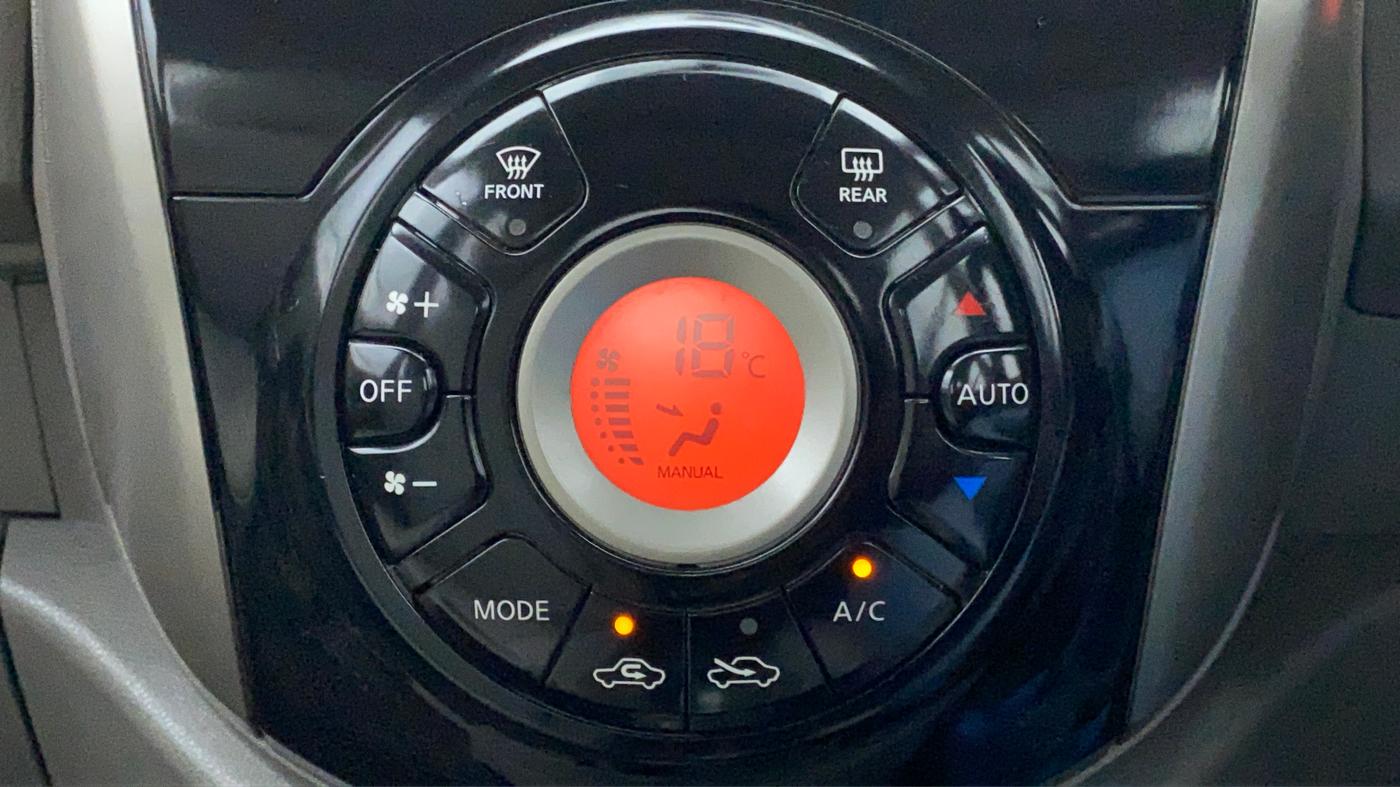 2013 Nissan Micra XV CVT, Petrol, Automatic, 69,674 km, Automatic Climate Control
