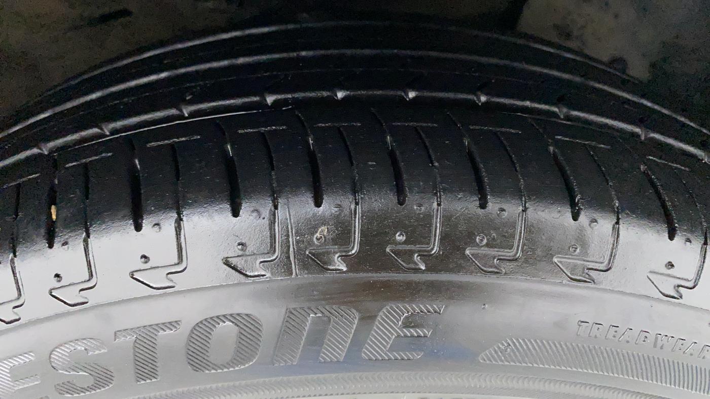 2013 Nissan Micra XV CVT, Petrol, Automatic, 69,674 km, Right Front Tyre Tread