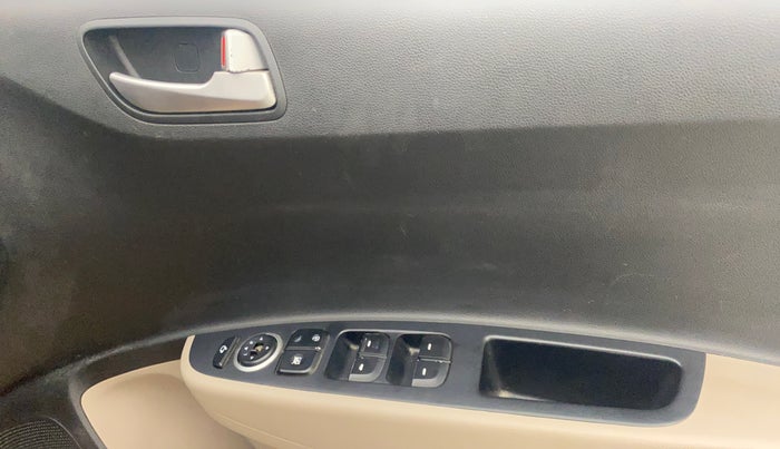 2016 Hyundai Grand i10 ASTA 1.2 KAPPA VTVT, Petrol, Manual, 54,873 km, Driver Side Door Panels Control