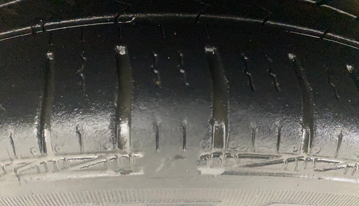 2016 Hyundai Grand i10 ASTA 1.2 KAPPA VTVT, Petrol, Manual, 54,873 km, Right Rear Tyre Tread