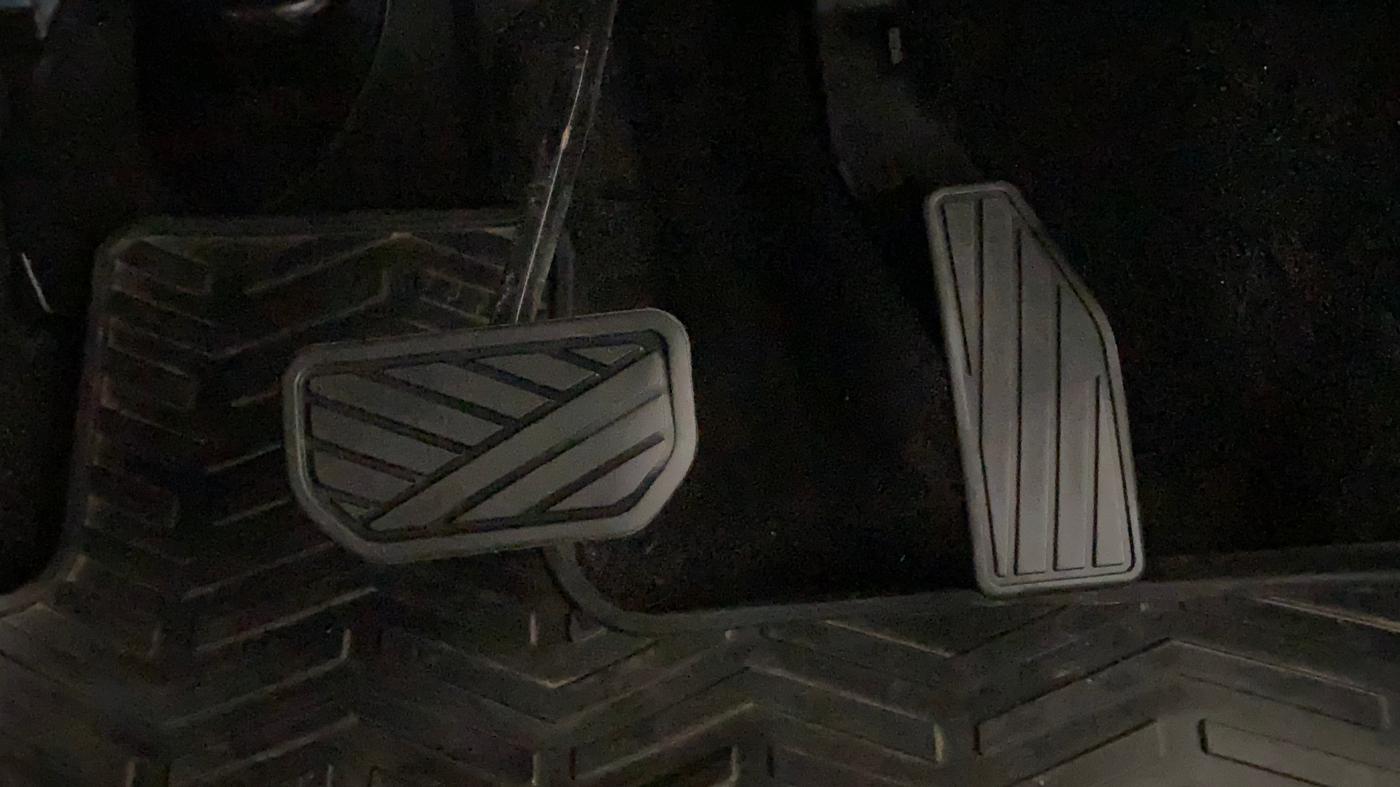 2018 Maruti IGNIS DELTA 1.2 AMT, Petrol, Automatic, 37,357 km, Pedals