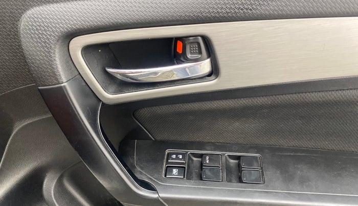 2018 Maruti Vitara Brezza ZDI AMT, Diesel, Automatic, 59,624 km, Driver Side Door Panels Control