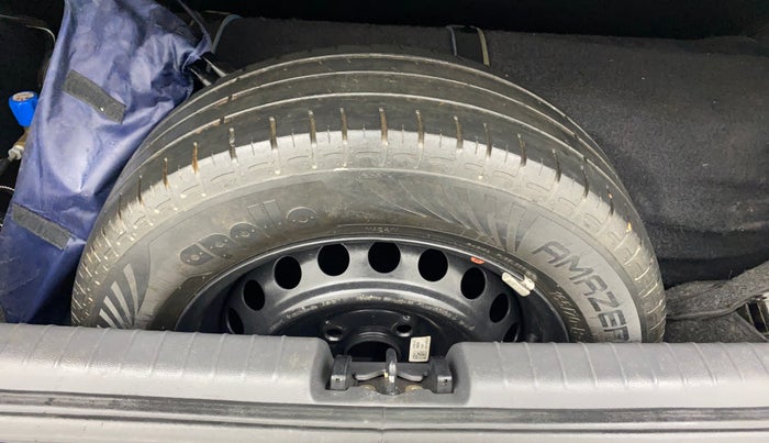 2020 Hyundai GRAND I10 NIOS SPORTZ AMT 1.2 KAPPA VTVT, CNG, Automatic, 63,245 km, Spare Tyre