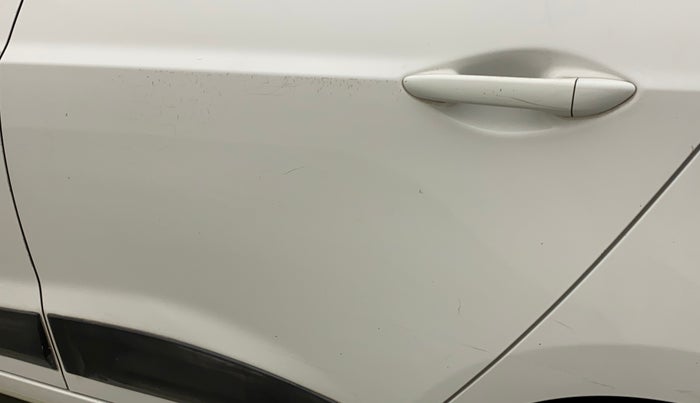 2017 Hyundai Grand i10 MAGNA 1.2 KAPPA VTVT, Petrol, Manual, 40,795 km, Rear left door - Minor scratches