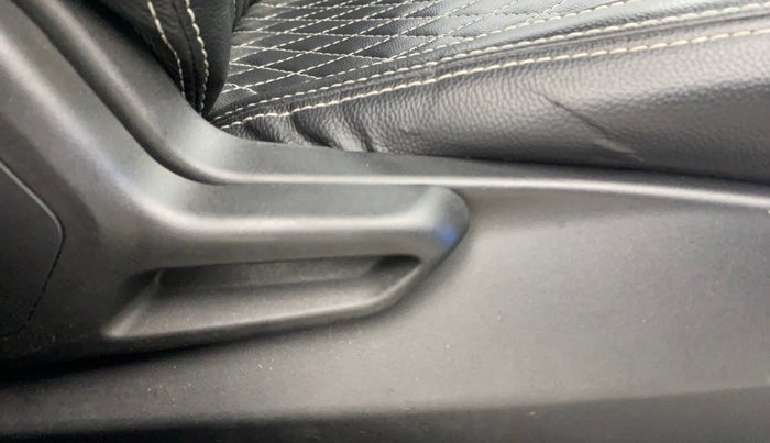 2022 Tata NEXON XM SUNROOF PETROL, Petrol, Manual, 55,868 km, Driver Side Adjustment Panel