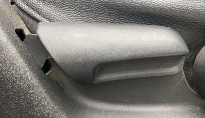 2022 Toyota URBAN CRUISER HIGH GRADE MT, Petrol, Manual, 30,502 km, Driver Side Adjustment Panel