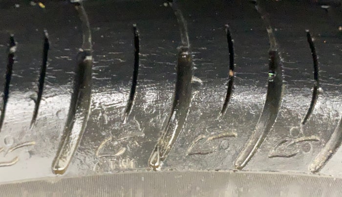 2022 Toyota URBAN CRUISER HIGH GRADE MT, Petrol, Manual, 30,502 km, Right Rear Tyre Tread