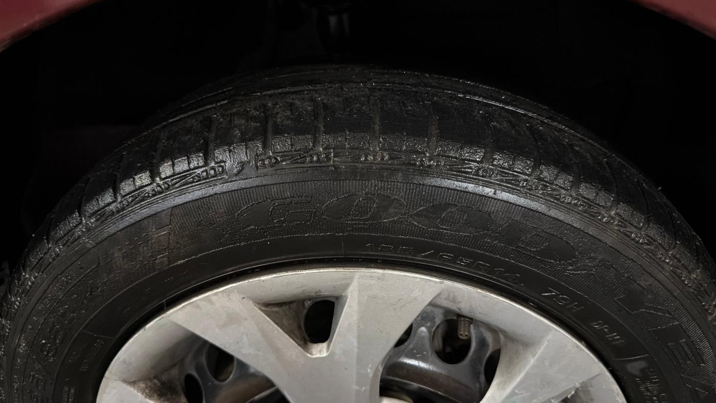 2014 Hyundai Grand i10 MAGNA 1.2 KAPPA VTVT, Petrol, Manual, 85,503 km, Right Front Tyre Tread