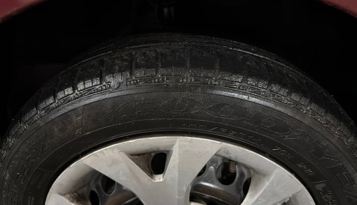 2014 Hyundai Grand i10 MAGNA 1.2 KAPPA VTVT, Petrol, Manual, 85,503 km, Right Front Tyre Tread