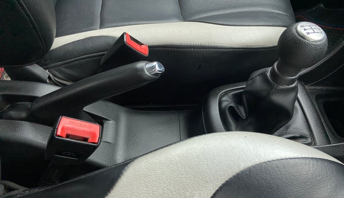 2015 Maruti Swift VDI ABS, Diesel, Manual, 72,574 km, Gear Lever