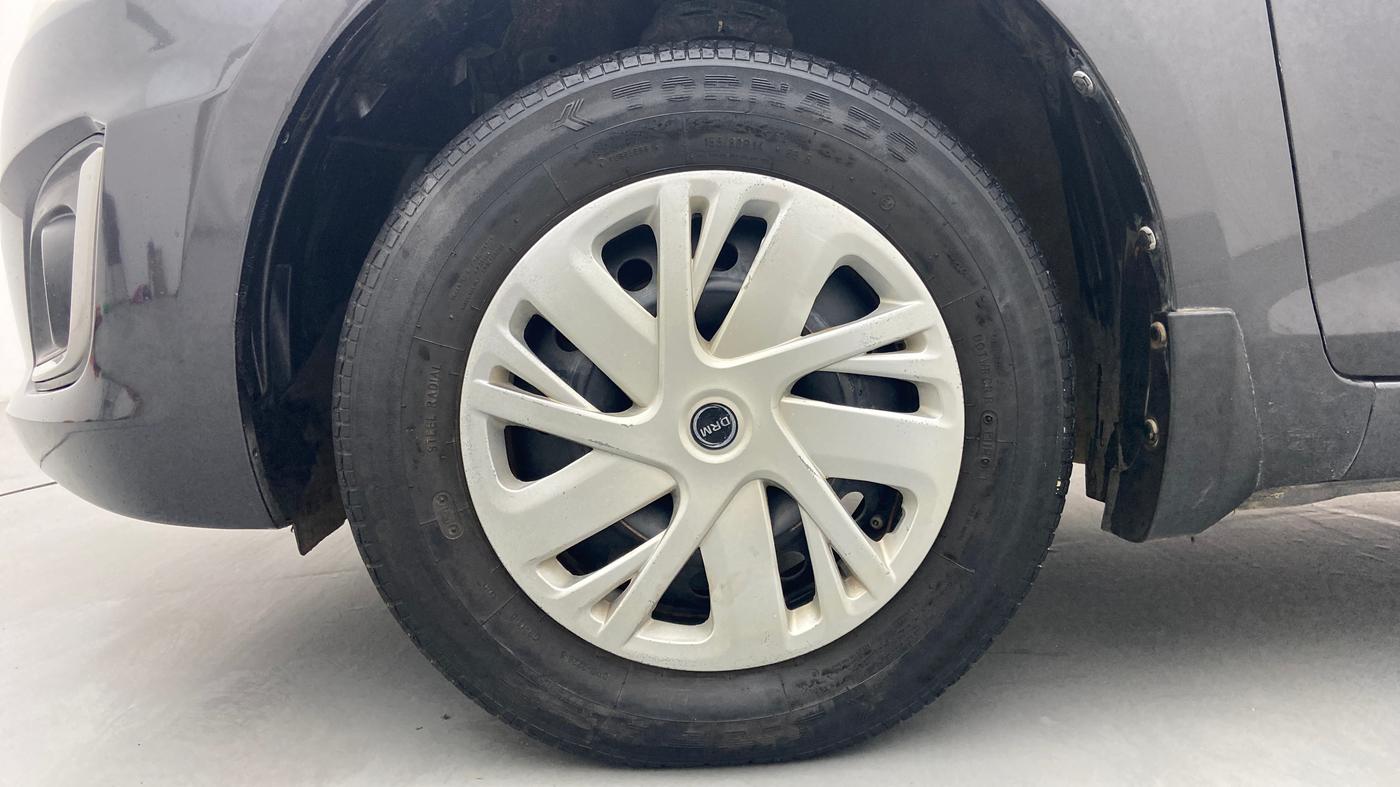 2015 Maruti Swift VDI ABS, Diesel, Manual, 72,574 km, Left Front Wheel
