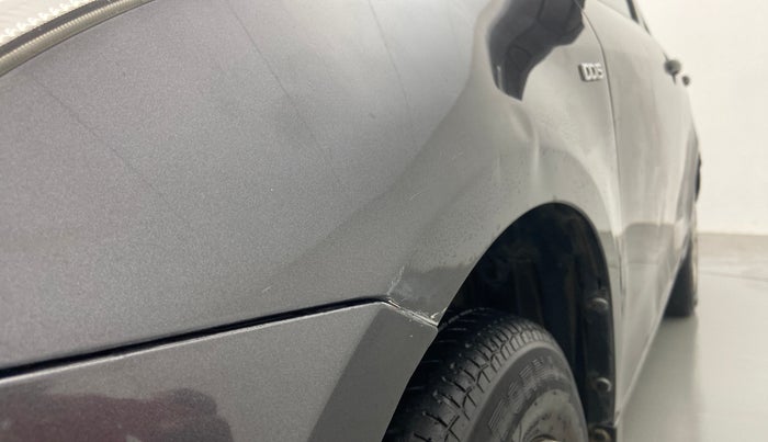 2015 Maruti Swift VDI ABS, Diesel, Manual, 72,574 km, Left fender - Slightly dented