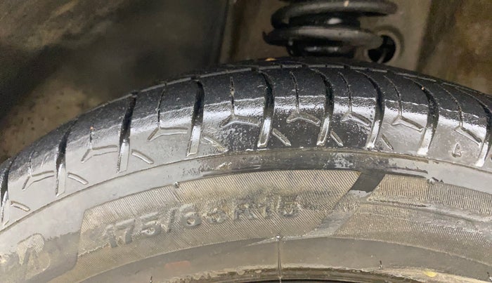 2017 Maruti IGNIS DELTA 1.2 AMT, Petrol, Automatic, 70,853 km, Left Front Tyre Tread