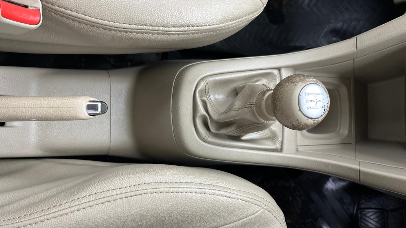 2018 Maruti Ertiga VDI SHVS, Diesel, Manual, 74,008 km, Gear Lever